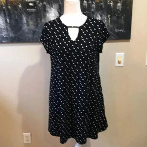 Lark +Grey Polka Dot Short Sleeves Soft Flowing Fabric A-Line Dress w/Pockets-S
